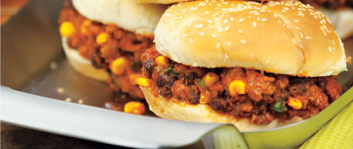 Slow Cooker South of the Border Sloppy Joes<br />
